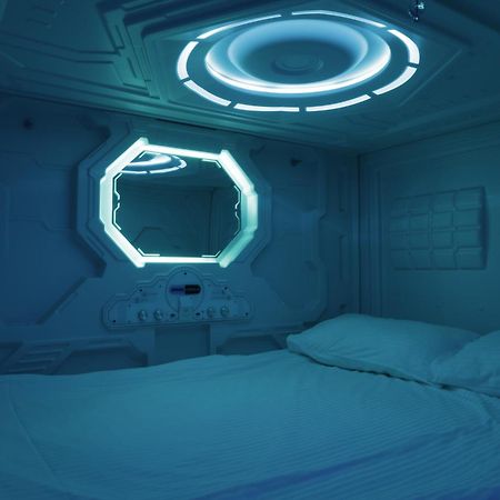 Capsula Hotel Yerevan Bagian luar foto